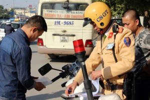 Bản tin Audio Pháp luật ngày 9/6: CSGT Hà Nội sẽ được trang bị smartphone