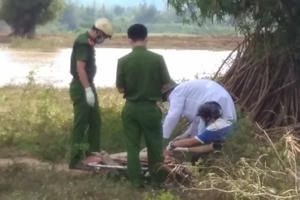 Kon Tum: Thi thể nam thanh niên nổi trên sông Đắk BLa