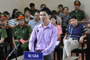 Vụ 8 bệnh nhân chạy thận tử vong: “Nếu bệnh nhân tử vong do tôi làm sai y lệnh thì tôi chịu trách nhiệm”