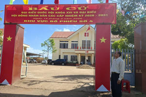 Dấu ấn người đảng viên Y Buê KDăm qua những mùa bầu cử - Bài 1: Từ bếp lửa nhà dài đến hành trình gắn bó với buôn làng