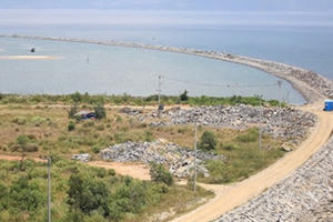 Những khó khăn khi thực hiện dự án lấn biển sẽ sớm được tháo gỡ Những khó khăn khi thực hiện dự án lấn biển sẽ sớm được tháo gỡ