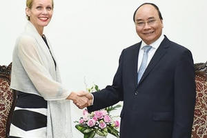 Thủ tướng Nguyễn Xuân Phúc tiếp Đại sứ Thụy Điển và Đại sứ Myanmar