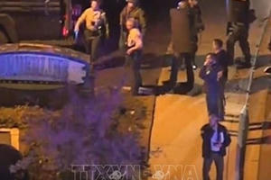 Xả súng tại Mỹ, ít nhất 11 người thiệt mạng