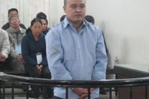 Cặp vợ chồng bị chém trọng thương vì không đổi ruộng