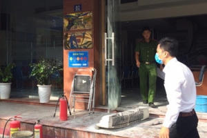 Đà Nẵng: Chập điện gây cháy tại chi nhánh ngân hàng, nhân viên hốt hoảng tháo chạy