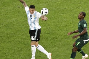 Tranh cãi gay gắt về việc Argentina thoát phạt đền