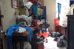 Nửa đêm thức giấc, phát hiện nhà bị trộm lục tung