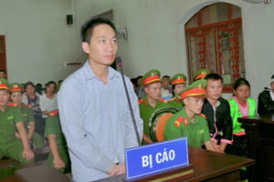 Sau bài báo 'nghi án hiếp dâm giấu xác trên suối Nậm Mức': Hủy toàn bộ án sơ thẩm, buộc điều tra lại Sau bài báo 'nghi án hiếp dâm giấu xác trên suối Nậm Mức': Hủy toàn bộ án sơ thẩm, buộc điều tra lại