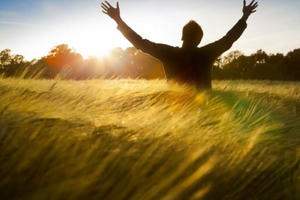 Hãy sống trọn vẹn, đừng đối xử khắc nghiệt với chính mình