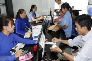 Vé tàu ế ẩm, hàng không cháy vé giá rẻ dịp Tết Nguyên đán Tân Sửu 2021