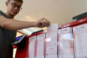 Điểm báo ngày 7/12/2016: Cơn sốt xổ số điện toán kiểu mỹ, đừng để cuốn theo chiều...xổ số