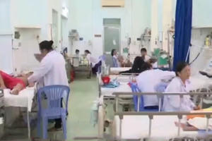 Bộ trưởng Bộ Y tế khuyến cáo dịch tay chân miệng, sởi và sốt xuất huyết