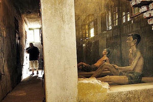 Bên trong 'địa ngục trần gian' giữa lòng Hà Nội