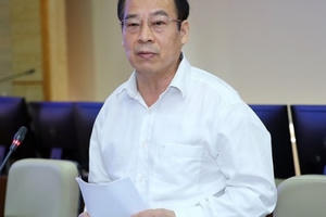 Vì sao tiêm vắc xin phòng Covid-19 vẫn dương tính với virus SARS-CoV-2?