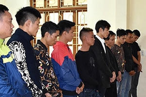 Ninh Bình: 9X đãi tiệc sinh nhật trong quán karaoke bằng ma túy