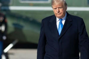 Ông Trump truyên bố hủy quy định quyền công dân mặc định cho người sinh ra ở Mỹ