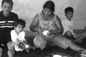 "Sỏi đá tìm nhau", tỏ tình bằng chiếc... nhẫn nhôm