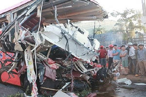 Họ đã khiến người dân xúc động, cảm phục