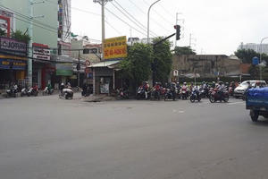 TP HCM: Đường càng rộng, nhà siêu mỏng càng tăng