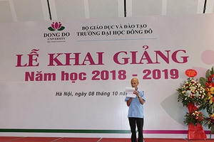 “Cụ” sinh viên ngành Luật 85 tuổi: "Đi học để trẻ lại"