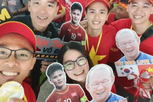 Sắc đỏ ngập tràn từ các CĐV trên đường sang Philippines "tiếp lửa" U22 Việt Nam