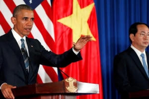 Báo chí thế giới đồng loạt đưa tin Mỹ dỡ bỏ cấm vận vũ khí với Việt Nam