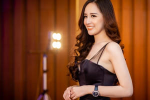 Hoa hậu Mai Phương Thuý giảm 4 kg xuất hiện lộng lẫy quyến rũ tại event Hạ Long