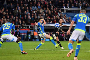 PSG 2-2 Napoli: Đôi công rực lửa, PSG thoát thua phút bù giờ