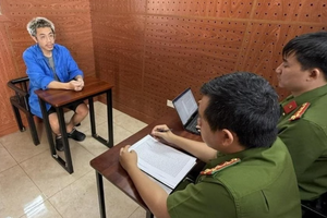 Bắt giữ “bác sĩ tâm linh” giả mạo, dùng chiêu trừ tà để lừa tiền nhiều nạn nhân