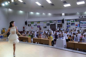 Hoa khôi một chân: Khuyết tật chỉ là thứ vũ khí đặc biệt để giúp con người mạnh mẽ hơn