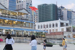 Du lịch dịp lễ 30/4: Du khách tới Đà Nẵng chủ yếu ở biệt thự, khách sạn 4-5 sao