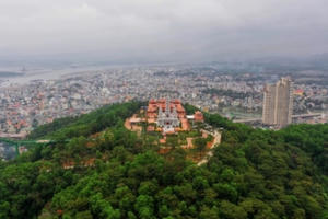 “Lạc bước” trong không gian thiền tịnh bên vịnh Hạ Long