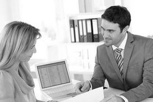 Đàn ông có địa vị thường ngoại tình vì lý do bất ngờ này