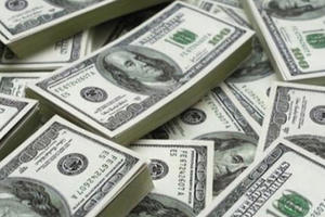 Tỷ giá ngoại tệ hôm nay 27/10: Giá USD trong nước điều chỉnh cao, bật tăng theo đà thế giới