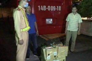 Quảng Ninh: CSGT liên tiếp phát hiện bắt giữ hàng hóa nhập lậu không nguồn gốc