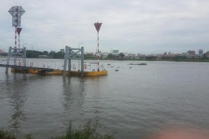 Hành khách đi buýt đường sông tá hỏa khi phát hiện thi thể