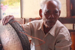 Người giữ “hồn” dân tộc K’Ho