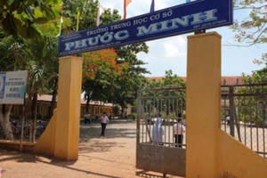 Thầy giáo viết tường trình thừa nhận hành vi dâm ô 4 nam sinh