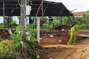 Hỗn chiến kinh hoàng trong đám cưới, 2 thanh niên bị đâm thấu ngực