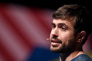 Cha đẻ của nút “Like” trên Facebook tìm mọi cách để đoạn tuyệt với mạng xã hội