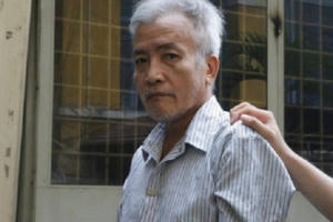 Bắt quả tang vợ ngoại tình, U60 giết chết tình địch