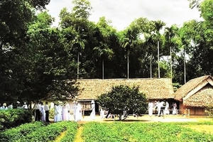 Tháng năm về lại nhớ Bác khôn nguôi