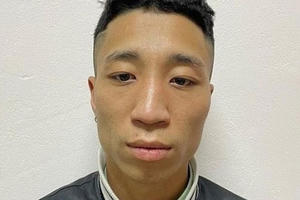 Môi giới mại dâm, thu tiền công 300 nghìn/lần