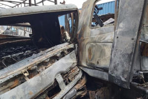 Hai xe cháy trơ khung sau cúa va chạm kinh hoàng trên quốc lộ 1A