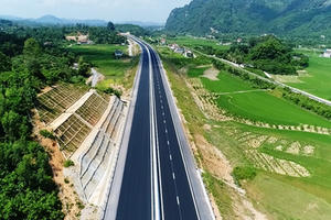 Gần 147.000 tỷ đồng đầu tư xây dựng 729 km cao tốc Bắc - Nam