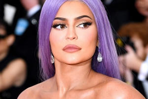 Kylie Jenner, Taylor Swift, Lady Gaga lọt top những nữ tỷ phú tự thân dưới 40 tuổi giàu nhất nước Mỹ