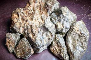 Đá mặt trăng 600.000 USD sẽ được tạc thành tượng Phật đặt tại chùa Tam Chúc