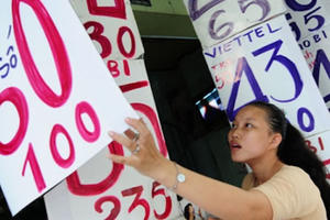 Chuyển đổi SIM 11 số sang 10 số: VinaPhone nhận đầu số 08, MobiFone 07, Viettel 03