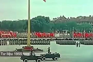 [Clip]: Lễ diễu binh lần đầu tiên của Quân đội Nhân dân Việt Nam