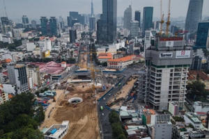Tuyến Metro số 1 được lắp đặt những ray ngầm cuối cùng